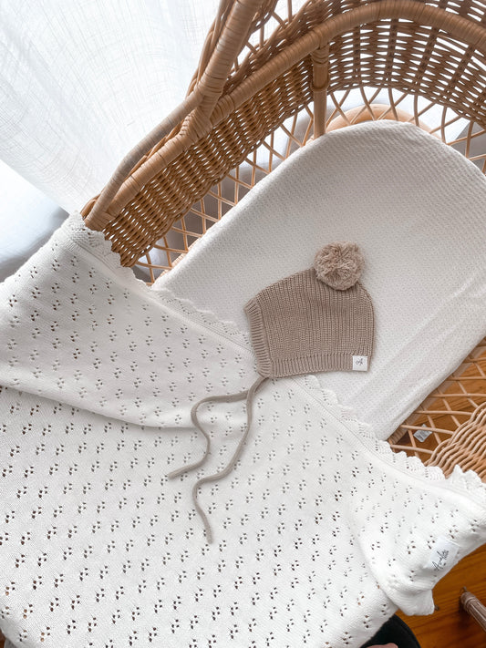 Knitted Bonnet - Fawn