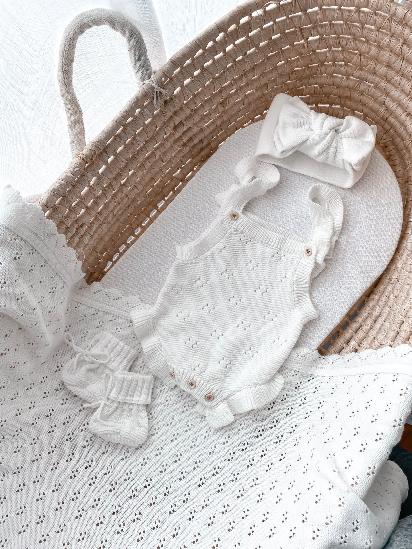 Dahlia Sleeveless Pointelle Romper – Milk