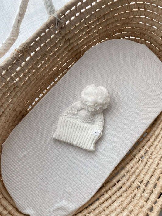 Knitted Beanie - Milk