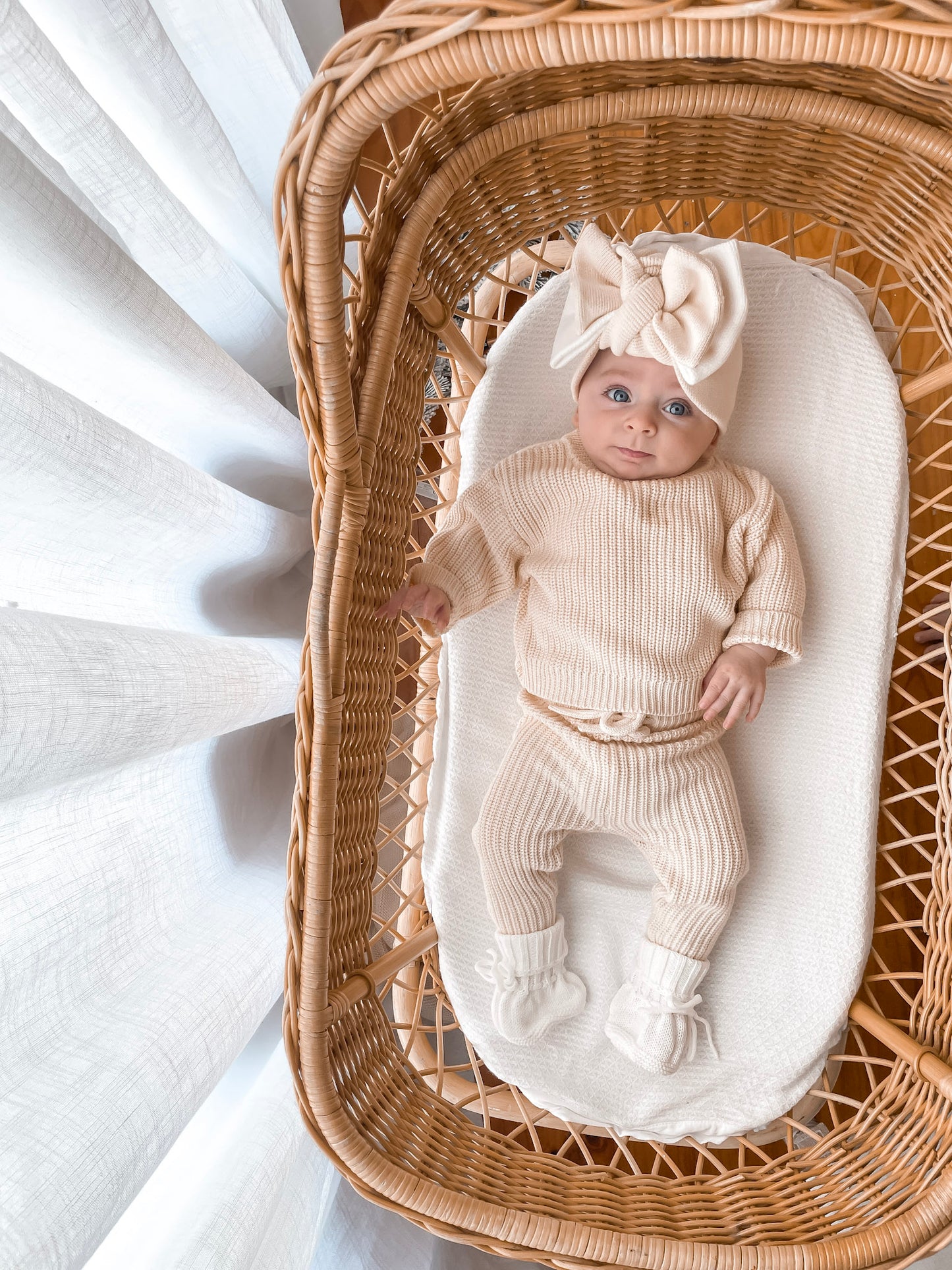 Classic Knitted Jumper - Honey