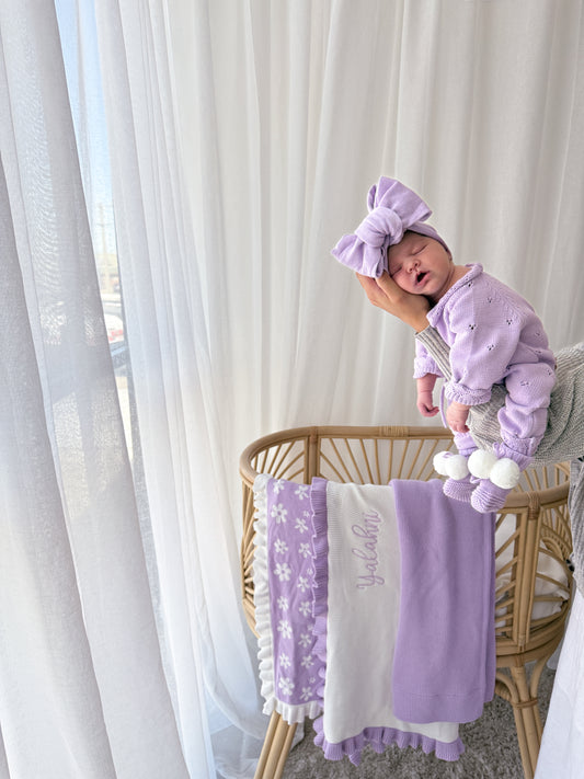 Frilled Knitted Blanket - Milk & Lilac