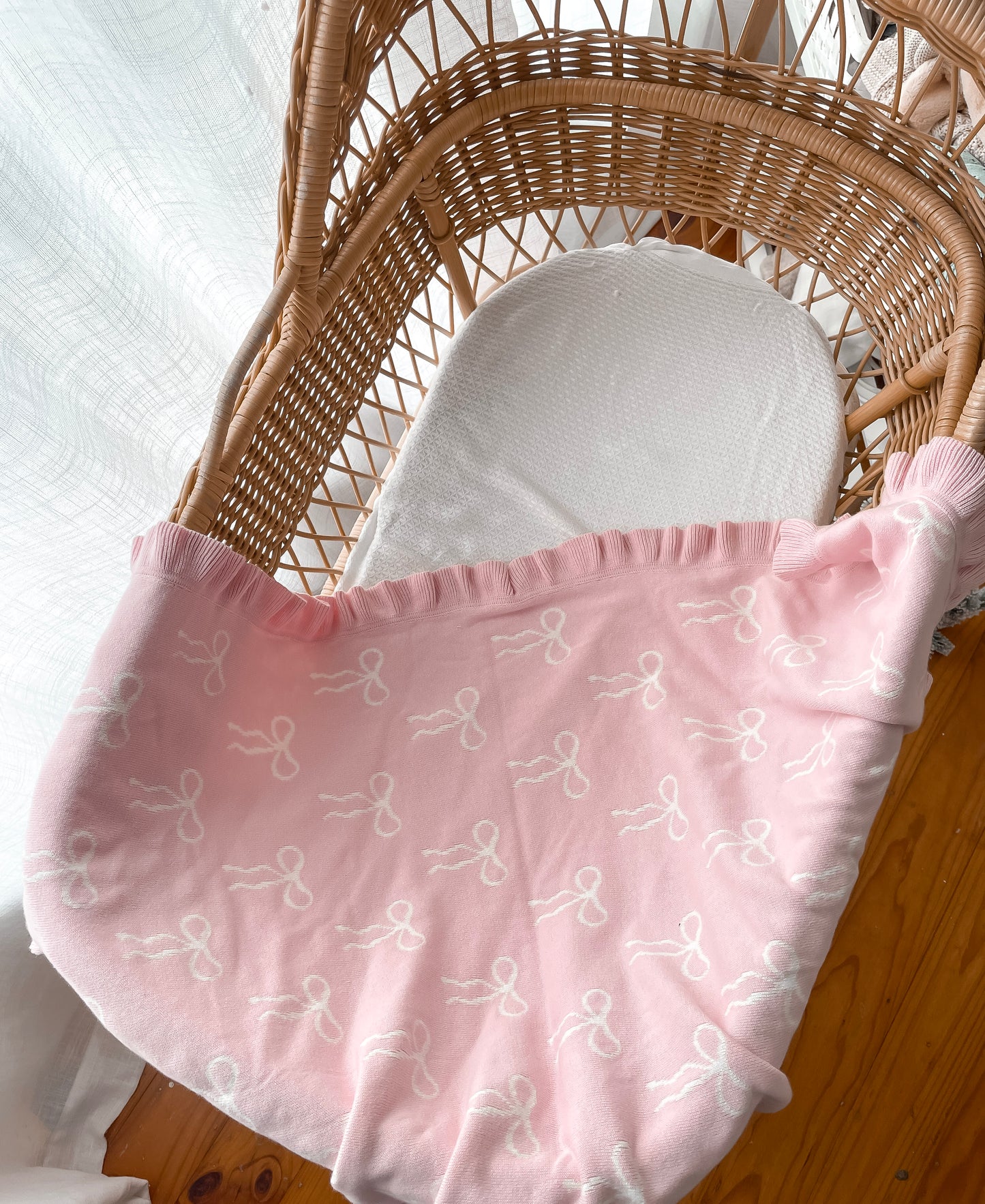 Little Bow Reversible Blanket