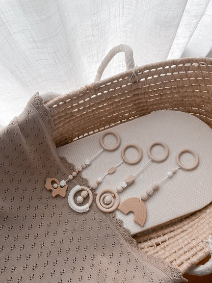 Avalia Wooden Hanging Pendants - White