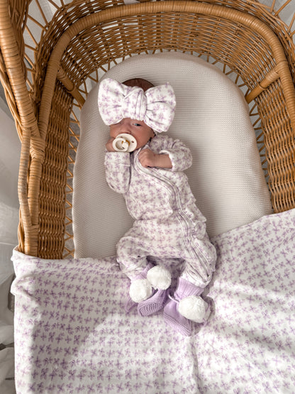 Little Lilac Top Knot