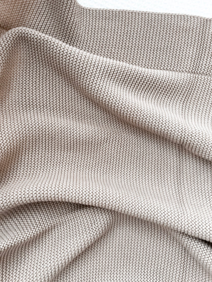 Classic Knitted Blanket - Fawn