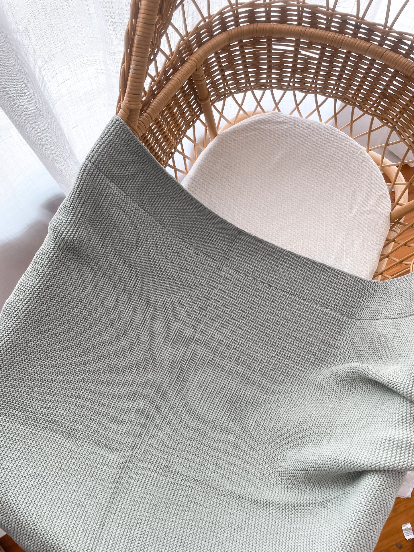 Classic Knitted Blanket - Eucalypt