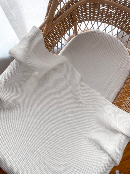 Classic Knitted Blanket - Milk