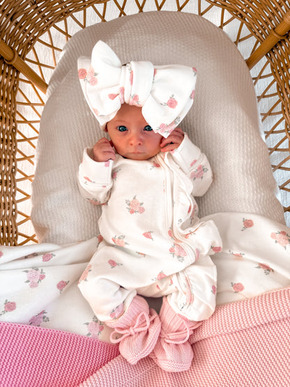 Classic Knitted Blanket - Fairy Floss