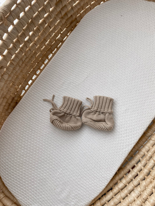 Knitted Booties - Fawn