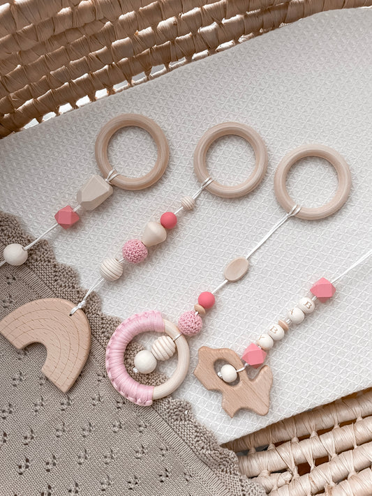 Avalia Wooden Hanging Pendants - Pink