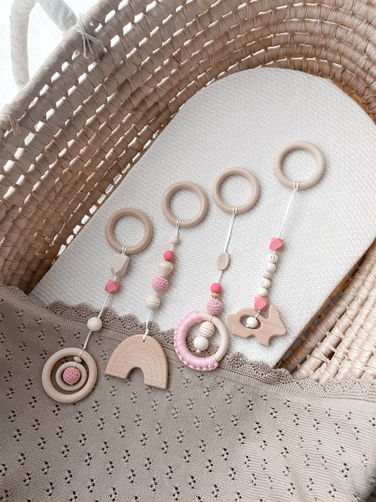 Avalia Wooden Hanging Pendants - Pink