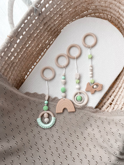 Avalia Wooden Hanging Pendants - Green