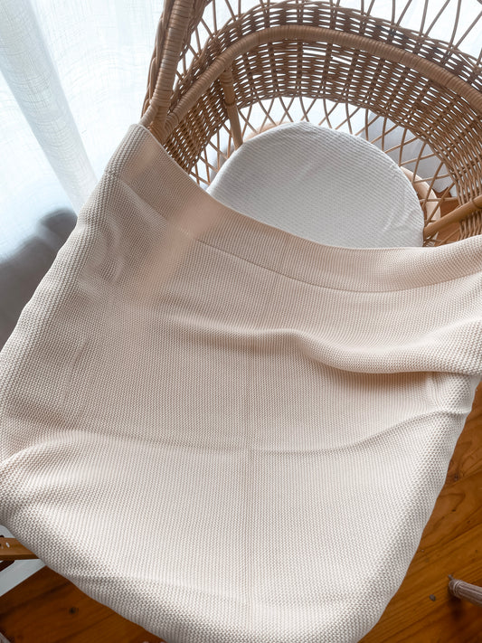 Classic Knitted Blanket - Honey