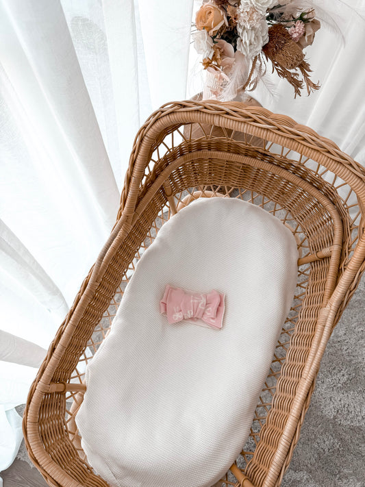 Little Bow Knitted Reversible Topknot