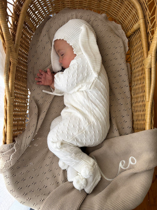 Classic Knitted Blanket - Fawn