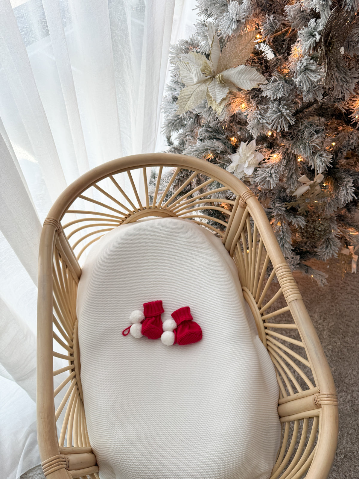 Knitted Pom Pom Booties - Scarlet & Milk