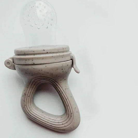 Lilarie Silicone Fruit Feeder with Cover