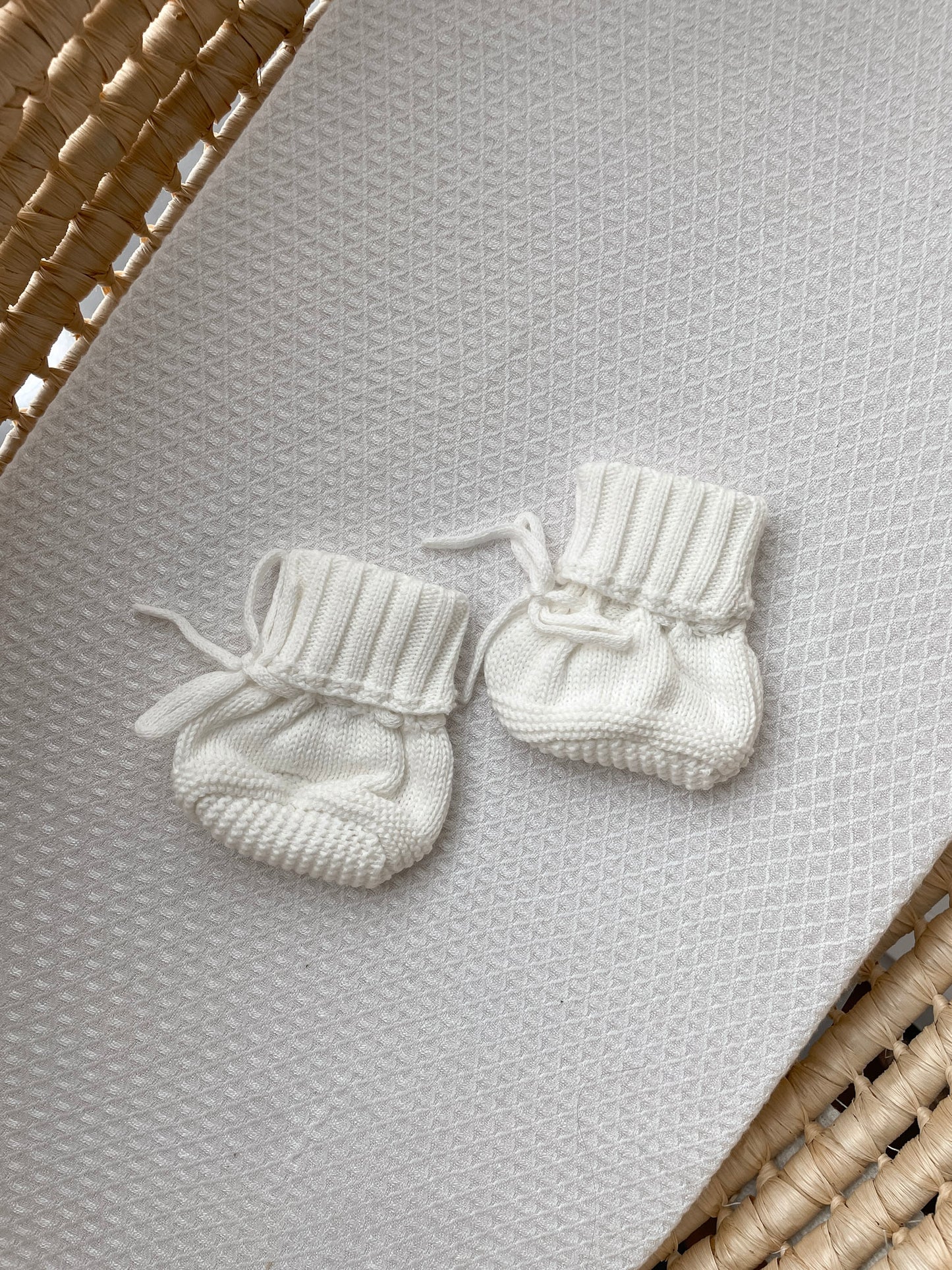 Knitted Booties - Milk